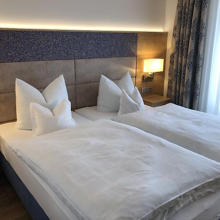 Urlaubshotel Binder Buchlberg ภายนอก รูปภาพ