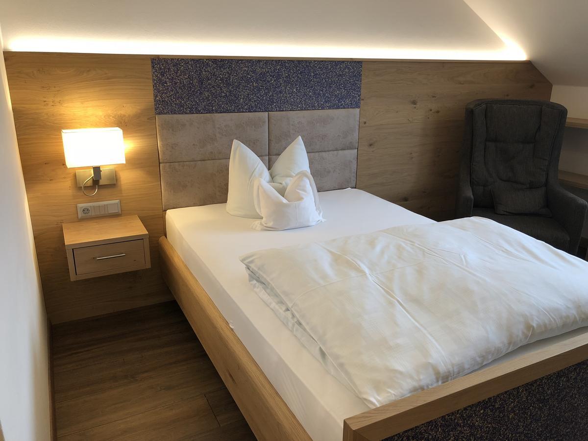 Urlaubshotel Binder Buchlberg ภายนอก รูปภาพ
