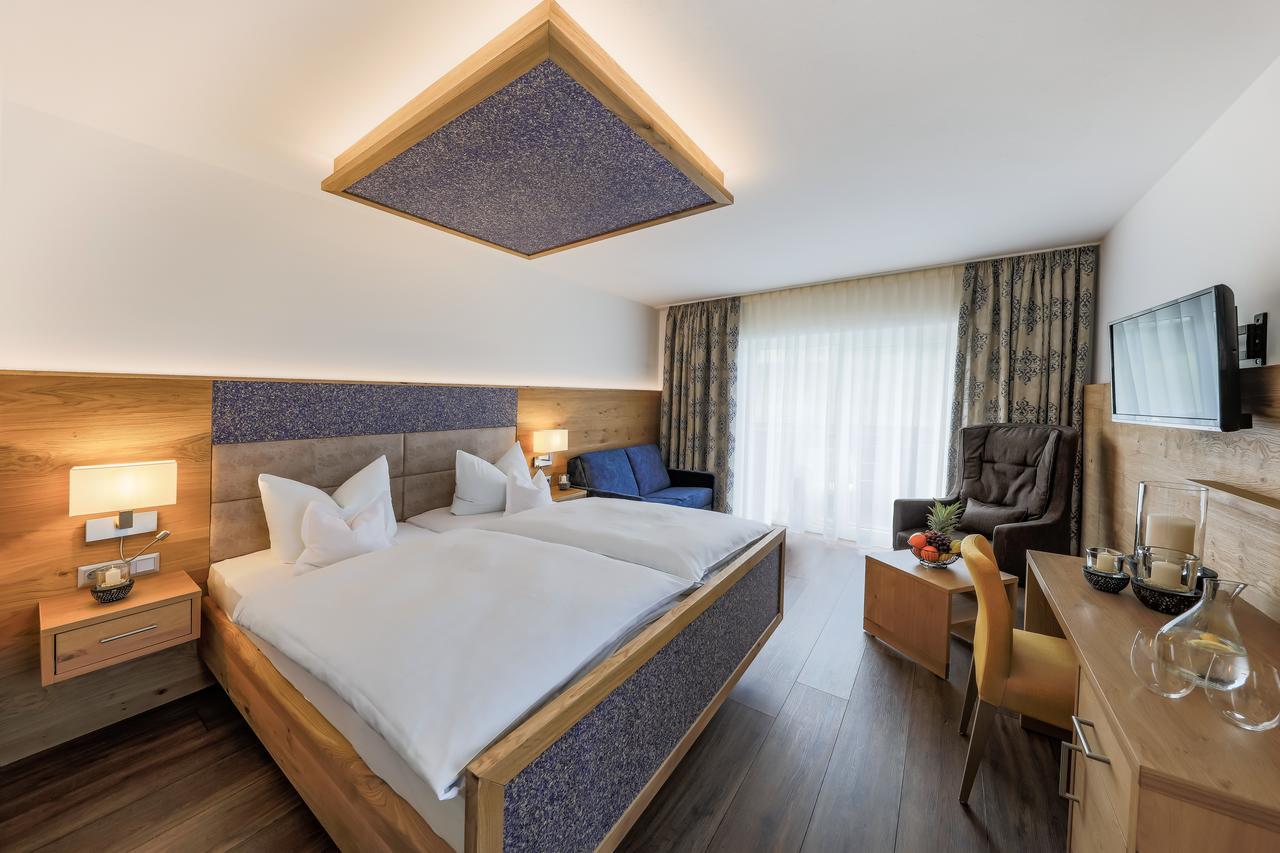 Urlaubshotel Binder Buchlberg ภายนอก รูปภาพ